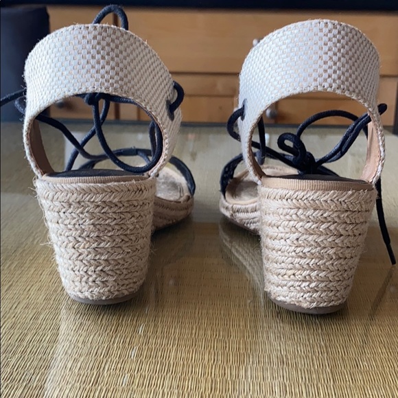 LUCKY Brand Black Open Toe Wedges - Picture 5 of 9